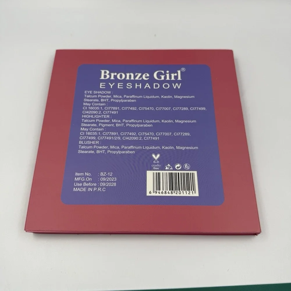Bronze Girl Disney 40 Color Eyeshadow Palette BZ-12 Mickey Minnie